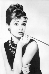 secrete din machiajul lui Audrey Hepburn